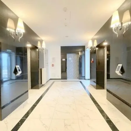 Hanza Tower Gold - 24 Jacuzzi & Sauna & Pool * Szczecin